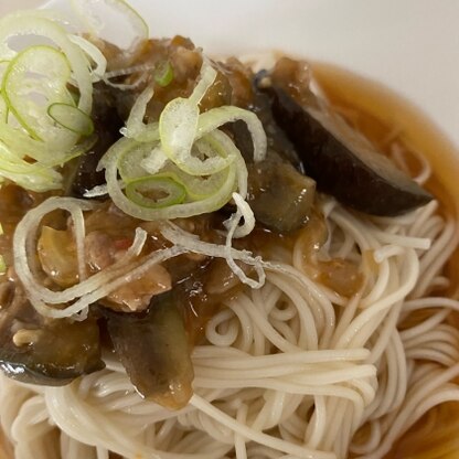 ちょうど素麺とナスがあったので作りました♪おいしかったです！